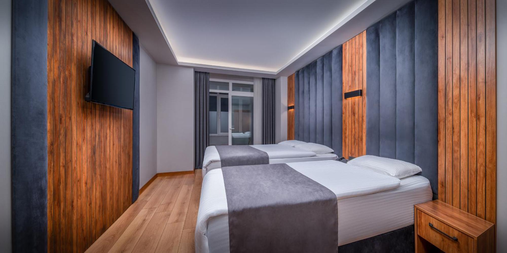 Elite Istanbul Airport 4*