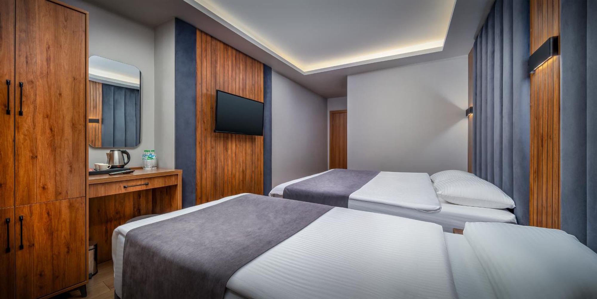 Elite Istanbul Airport 4*