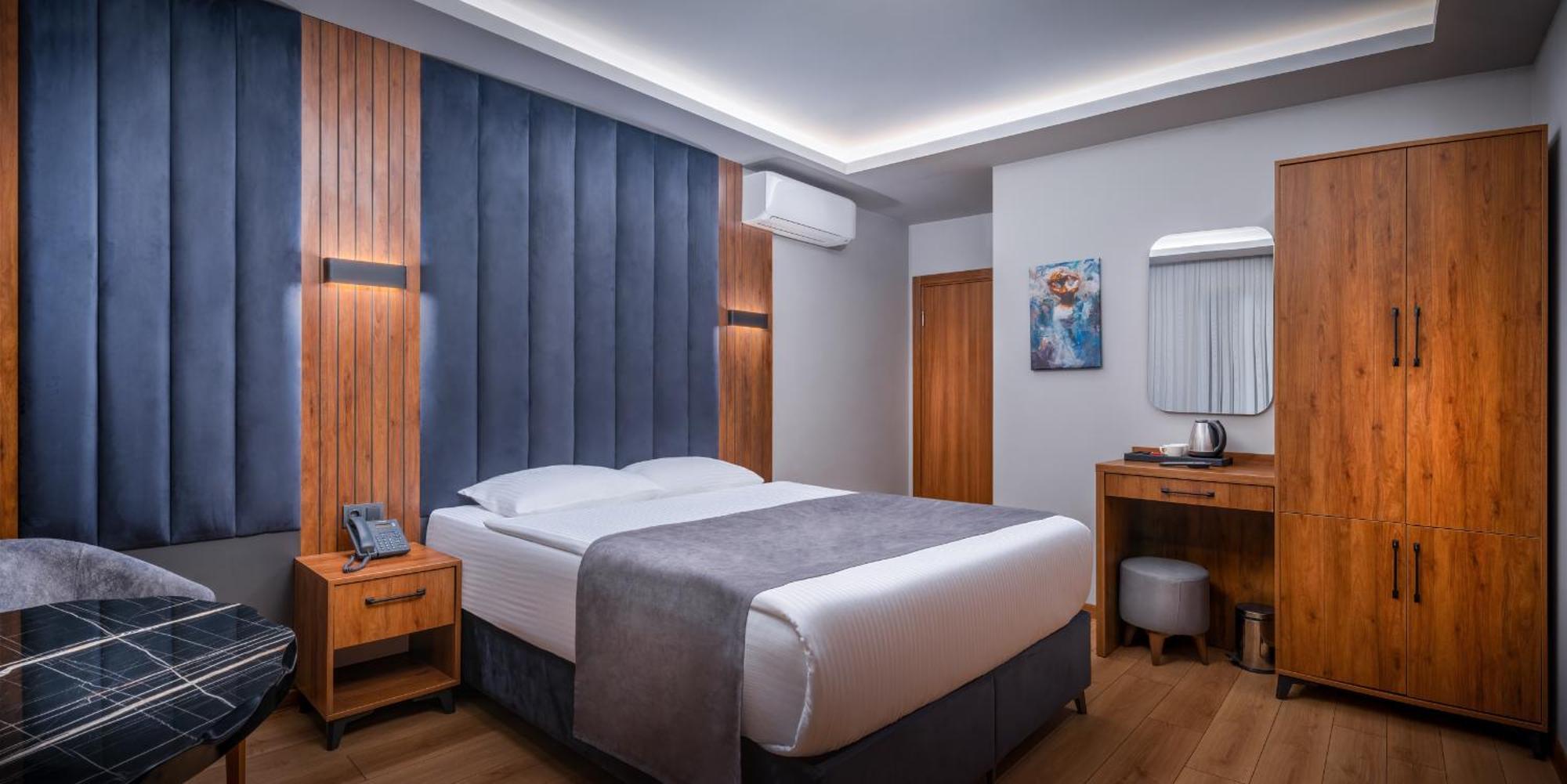 Elite Istanbul Airport 4*